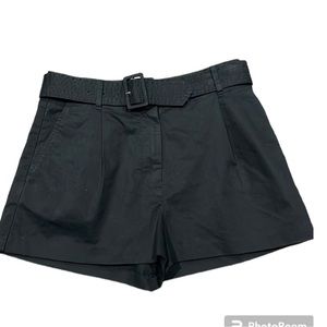 Aritzia Talula black shorts with belt size 6